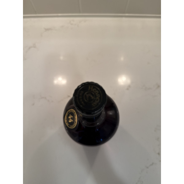 Hennessy Cognac 44th president Hennessy very special cognac limited edition.4