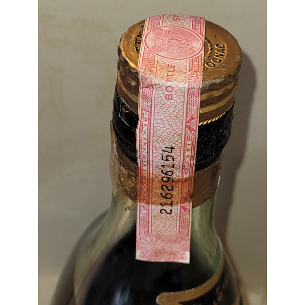 Hennessy Cognac Hennessy Extra Cognac Pear Shape Schieffelin Import 1950s.3