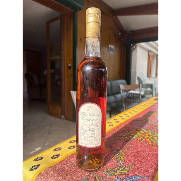 Renaud Cognac Très vieux Cognac.1