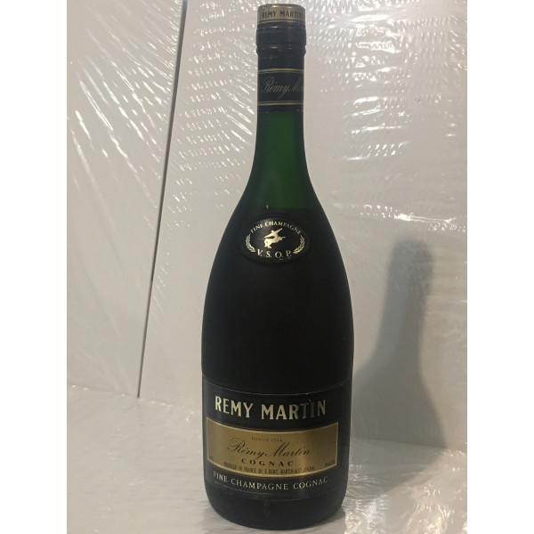 Remy Martin Cognac VSOP.1