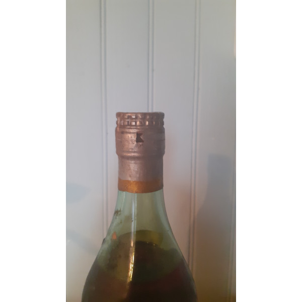 Hennessy Cognac Hennessy, 3 stars.3