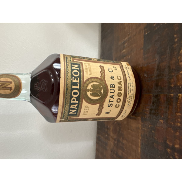 Staub Cognac A. Staub & Co. Napoleon Réserve Particulière VSEP Cognac 1970s.5