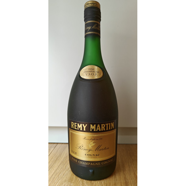 Remy Martin Cognac VSOP.1