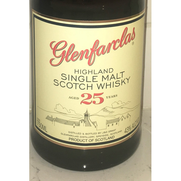 Glenfarclas 25 Years Old.5