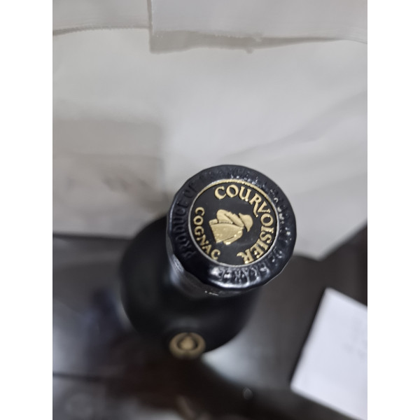 Courvoisier Cognac VSOP.4