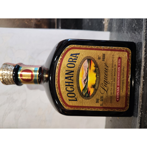 CHIVAS BROTHERS Chivas Brothers Lochan Ora Scotch Whisky Liqueur 75cl 1970s.1