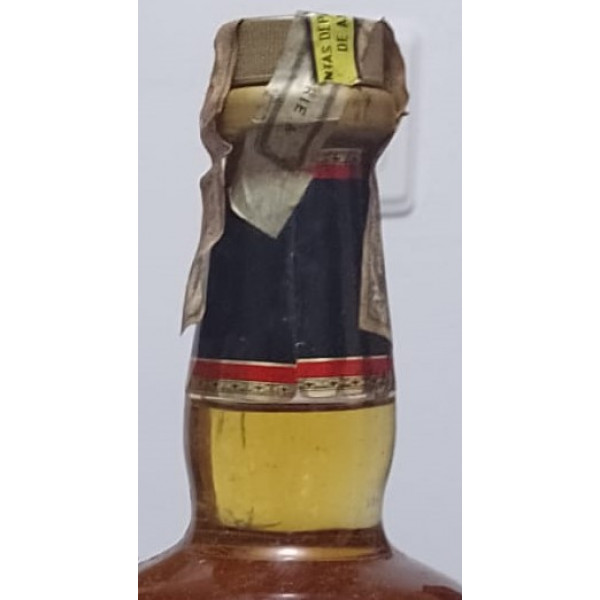 Seagram´s 100 Pipers De Luxe.3