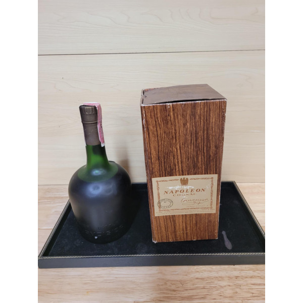 Courvoisier Cognac Napoleon.2