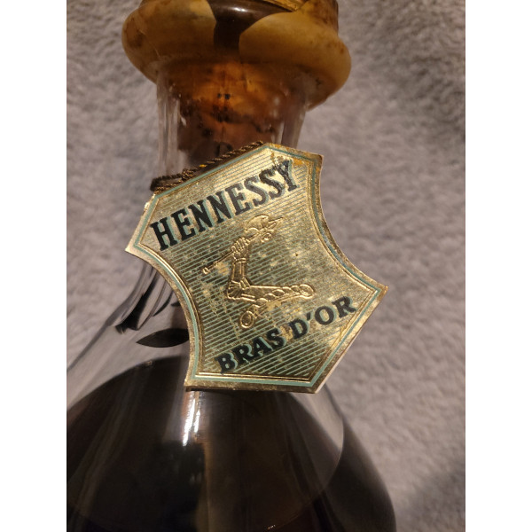 Hennessy Cognac Bras d'Or.5