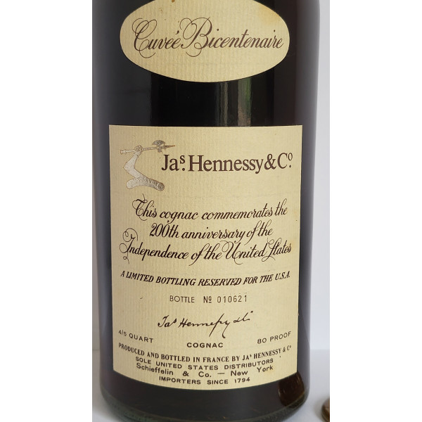 Hennessy Cognac Hennessy Cognac Cuvée Bicentenaire USA 200th Anniversary 1976.5