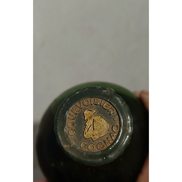 Courvoisier Cognac VSOP.4