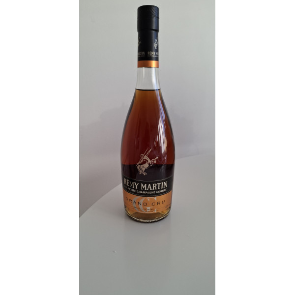 Remy Martin Cognac Grand Cru VS Gift Set with 2 glasses.1