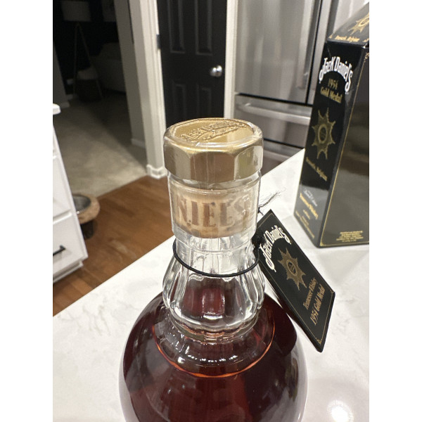 Jack Daniel’s 1954 Gold Medal.3