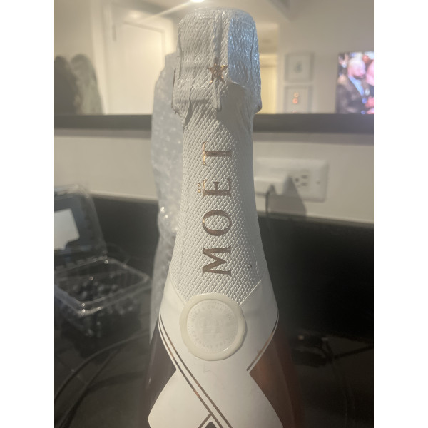 Moët et Chandon Nectar Imperial Rosé Limited Edition by Virgil Abloh.3
