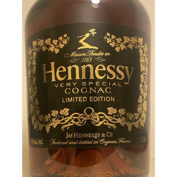 Hennessy Cognac Very Special Limited Edition in Honor of the 44th President 1L.5
