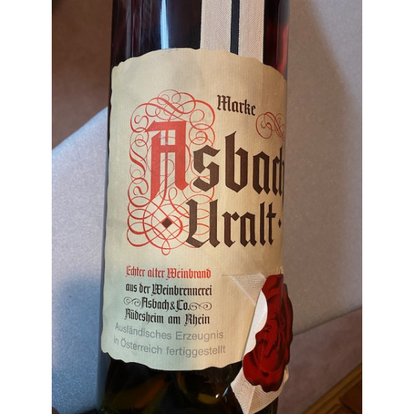 asbach and company Asbach Uralt, Weinbrand.5