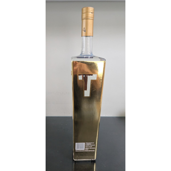 Trump Vodka Super Premium.2