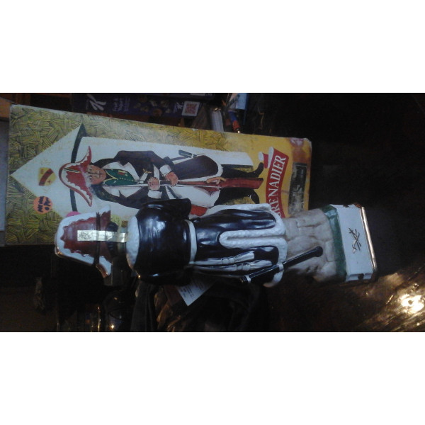  Grenadier Cream Sherry Soldier Figural Decanter 1969.2