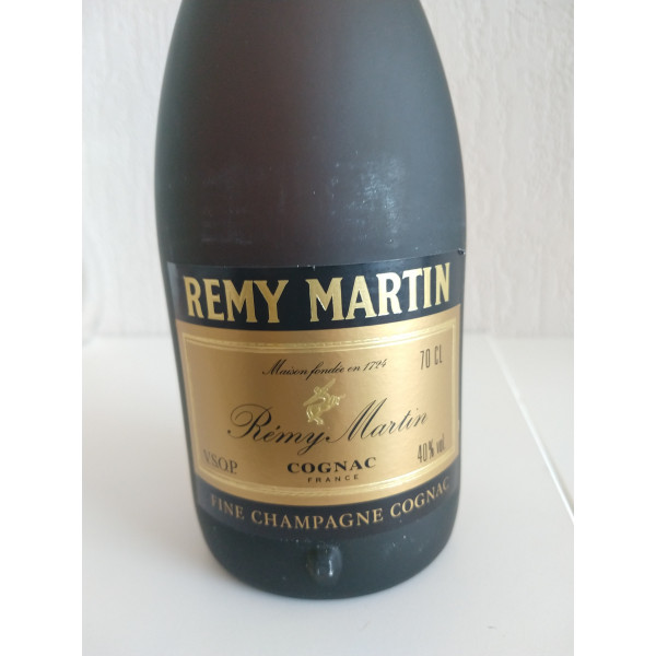 Remy Martin Cognac Fine Champagne Cognac V.S.O.P.5