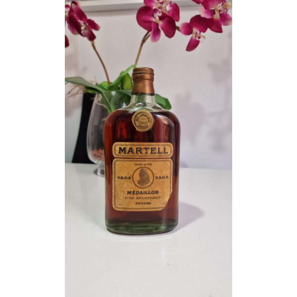 Martell Cognac VSOP Fine Champagne Medaillon Flask.1