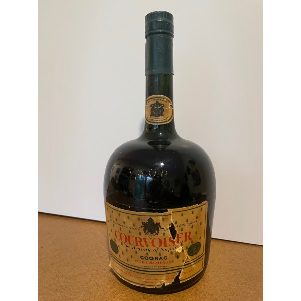 Courvoisier Cognac VSOP with Cannon Craddle.1