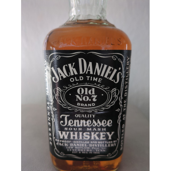 Jack Daniels  Old No 7 Old time.5