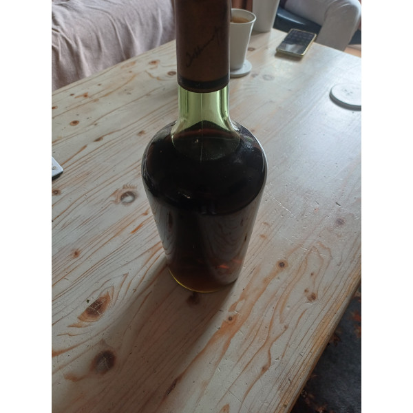 Hennessy Cognac Bras Armé.2