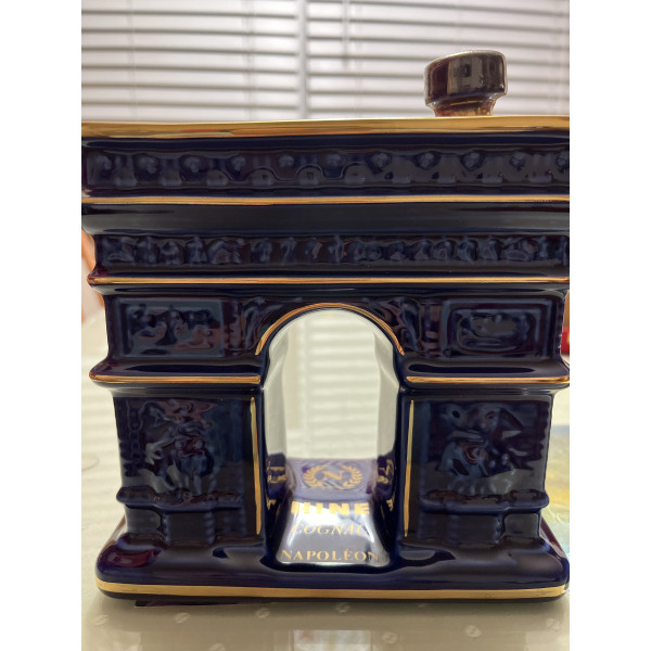 Hine Cognac Napoleon Arc De Triomphe Bottled 1980s Artoria Porcelain Decanter.1