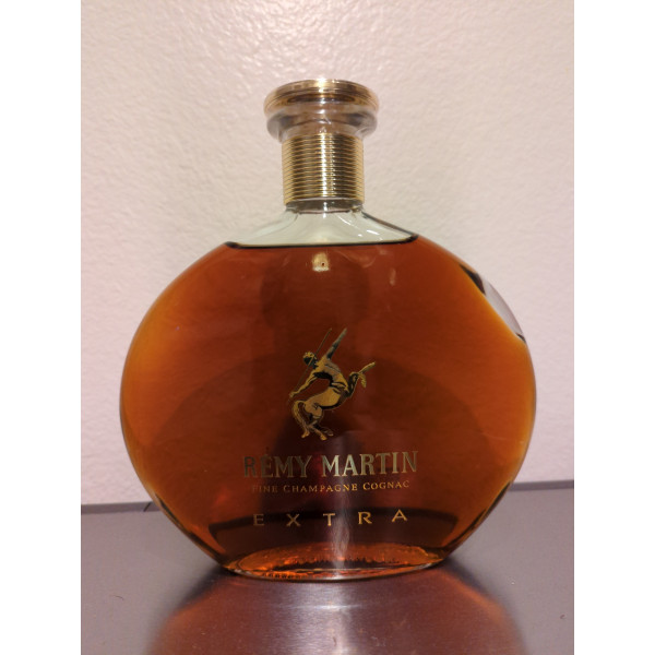 Remy Martin Cognac Extra Fine Champagne Cognac box.1