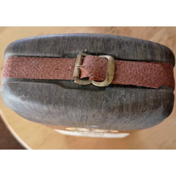 Old Crow  4/5 Quart Traveler.3