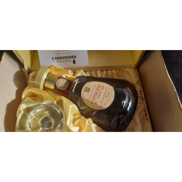 Courvoisier Cognac Courvoisier Napoléon Cognac Baccarat Crystal Decanter 1950s.1