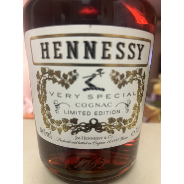 Hennessy Cognac Limited Edition VS Barbados 50th Year of Independence .5