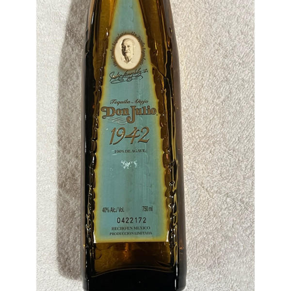 Tequila 1942 Blue Label 60th Anniversary Anejo.5
