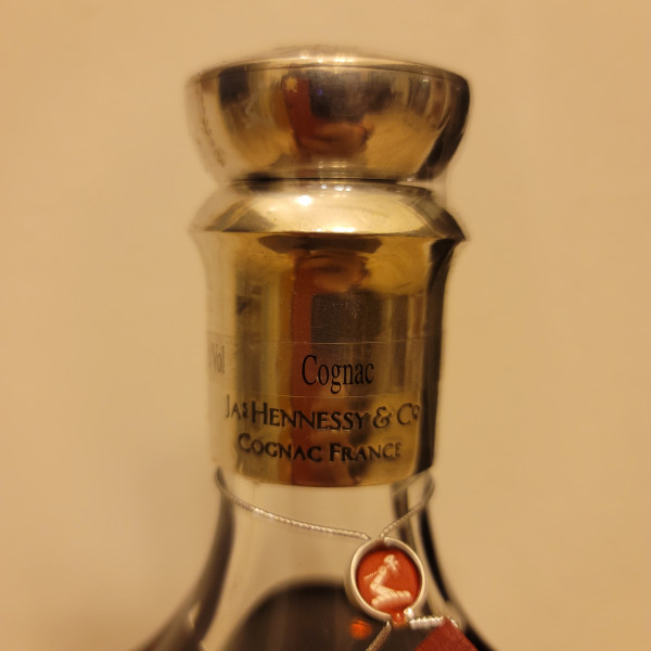 Hennessy Cognac Paradis Extra Rare.3