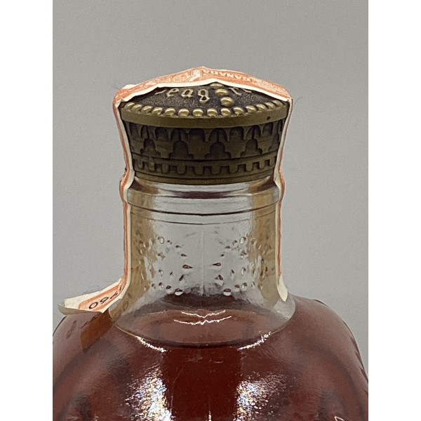 Seagram’s Crown Royal Fine De Luxe 1960.3
