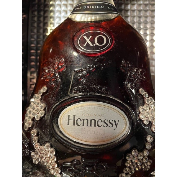 Hennessy Cognac XO Exclusive Collection n°2 Iridescence.5