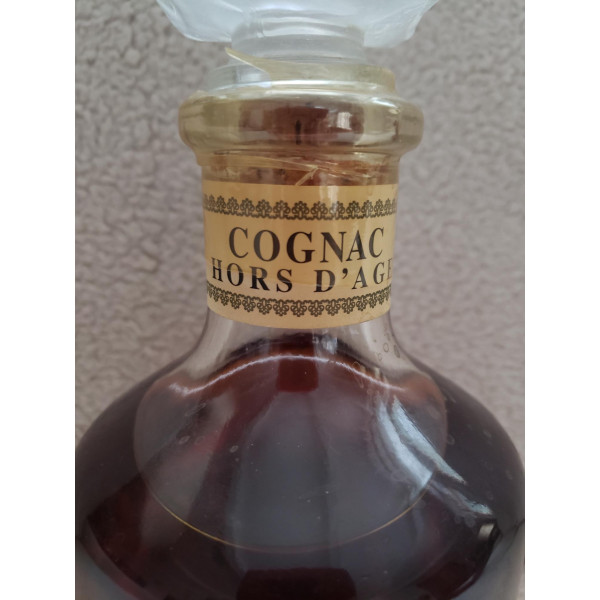 Maison C. Dupuis & Co.  Hors d'age Réserve de la Maison Dupuis C. Maison Carafe.3