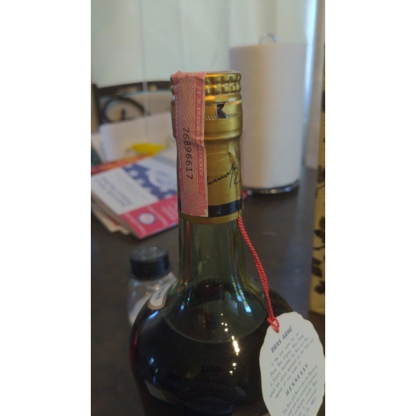 Hennessy Cognac Bras Arme.3
