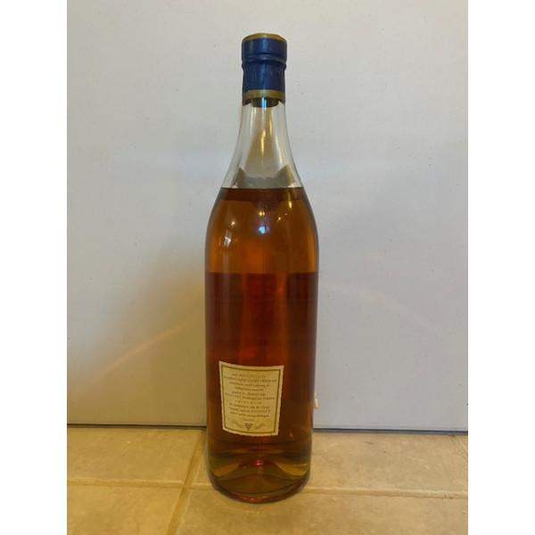 JULES BOUCHET AND COMPANY Jules Bouchet and Co, Weinbrand, 3 stars.2