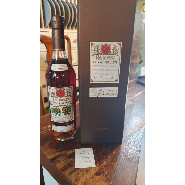 Hennessy Cognac Private Reserve.1
