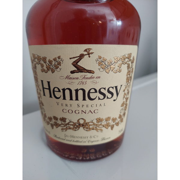 Hennessy Cognac Very special .5