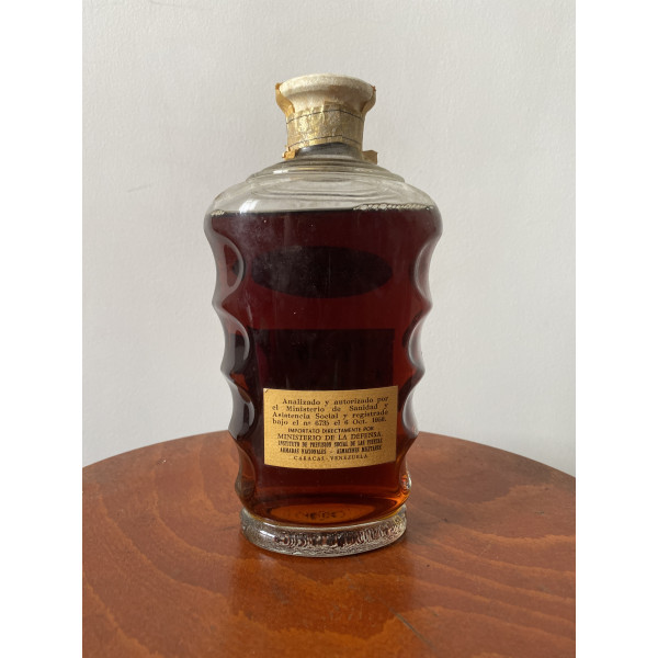 Pinet-Castillon & C° Vieille Fine Champagne Réserve de Mr Castillon 1960s .2